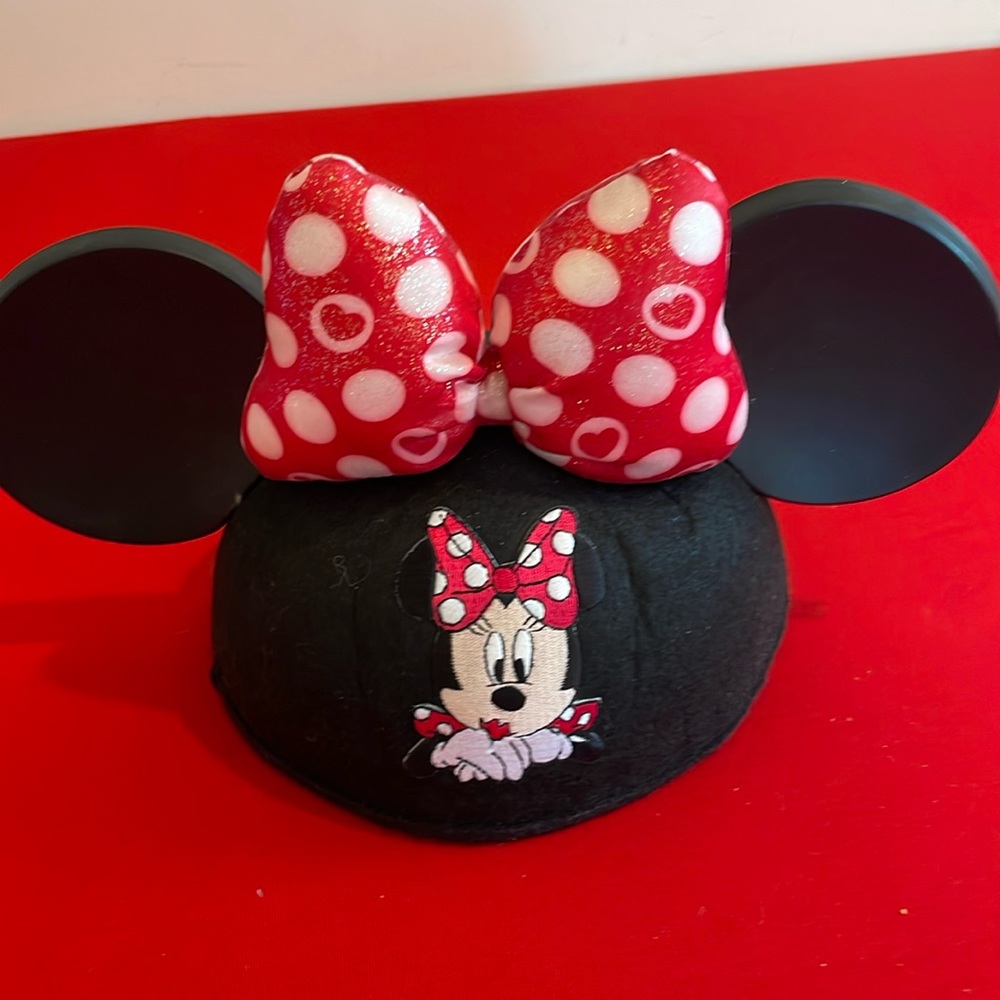 AUTHENTIC DISNEY MINNIE PUFFY BOW EARS/CAP